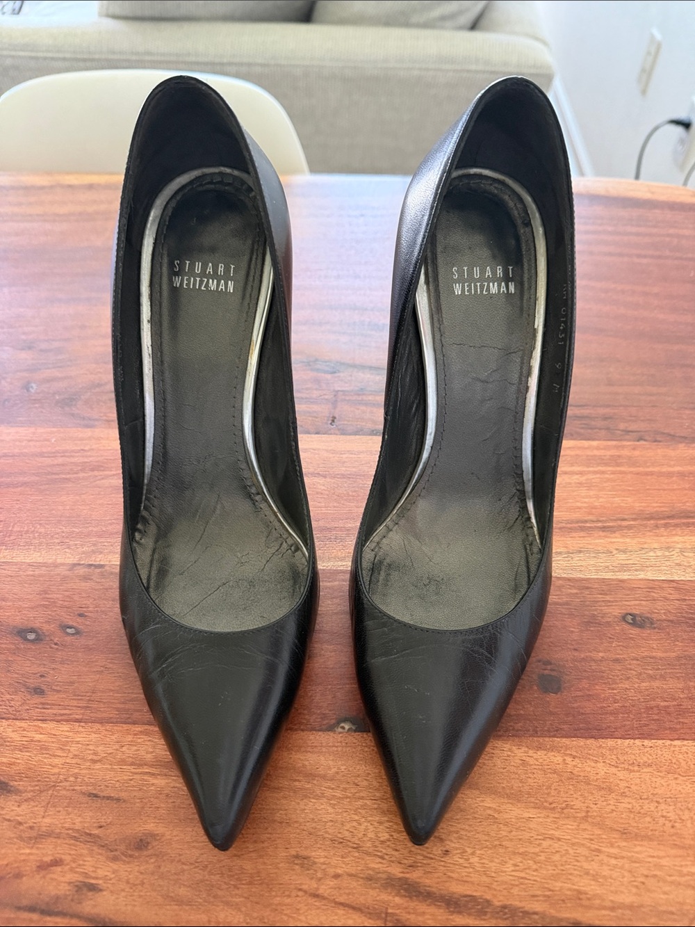 Stuart Weitzman Black Pointed-Toe Leather Pumps